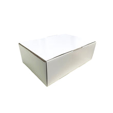 Die Cut Cardboard Box 220 x 160 x 77mm [Medium Shipping Carton] [Mailing Boxes]